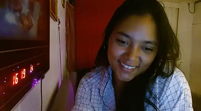 Snapshot of Chiara_petterson chatting on 12/05/24, 07:05 Chiara petterson online show from 12/05/24, 07:05