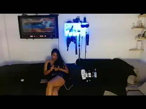 Snapshot of Chiara_petterson chatting on 03/01/25, 08:45 Chiara petterson online show from 03/01/25, 08:45