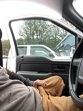 Snapshot of Themechanic420 chatting on 02/04/25, 03:26 Themechanic420 online show from 02/04/25, 03:26