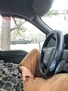 Snapshot of Themechanic420 chatting on 03/05/25, 01:39 Themechanic420 online show from 03/05/25, 01:39