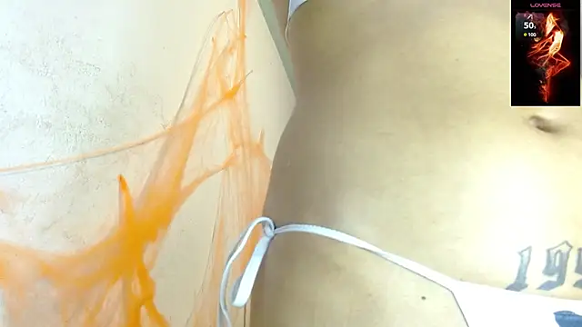 toxxxic cams online show from 10/24/25, 03:03