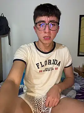 CamiRojas boy online show from 06/20/26, 03:53