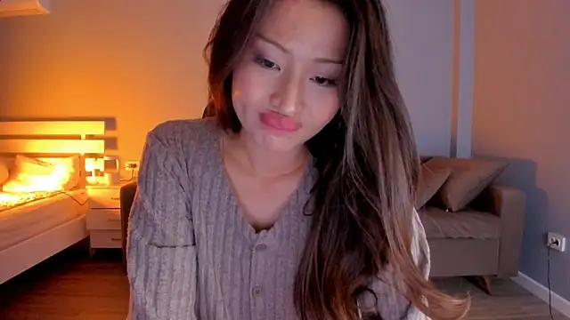 kawaii mia online show from 03/07/25, 04:44