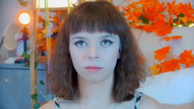 ElisabethDavis online show from 11/21/25, 03:22