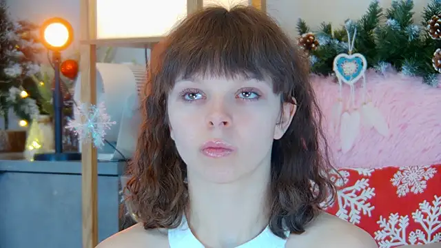 ElisabethDavis online show from 12/14/25, 03:17