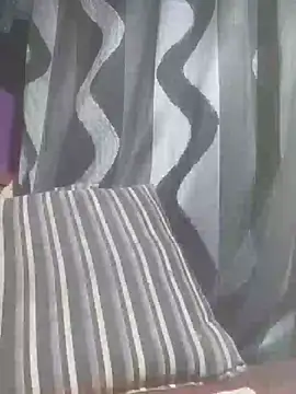 Hailey BaileyXYZ online show from 12/11/24, 08:28