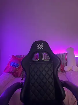 Snapshot of Your_insomniya chatting on 10/11/25, 10:30 Your insomniya online show from 10/11/25, 10:30