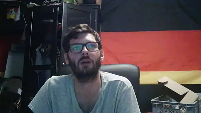 Snapshot of Die-geile-Sau chatting on 06/30/26, 08:10 Die-geile-Sau online show from 06/30/26, 08:10