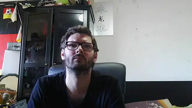 Snapshot of Die-geile-Sau chatting on 07/19/26, 04:11 Die-geile-Sau online show from 07/19/26, 04:11