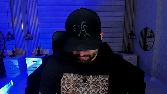 jhon bear03 online show from 03/25/26, 11:27