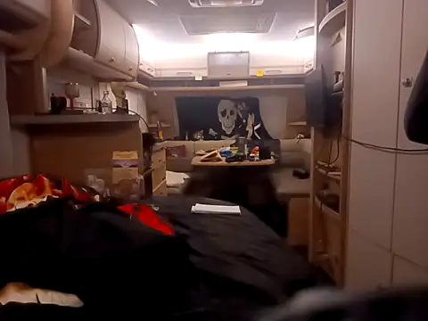 Snapshot of Ebinator666 chatting on 09/20/25, 11:06 Ebinator666 online show from 09/20/25, 11:06