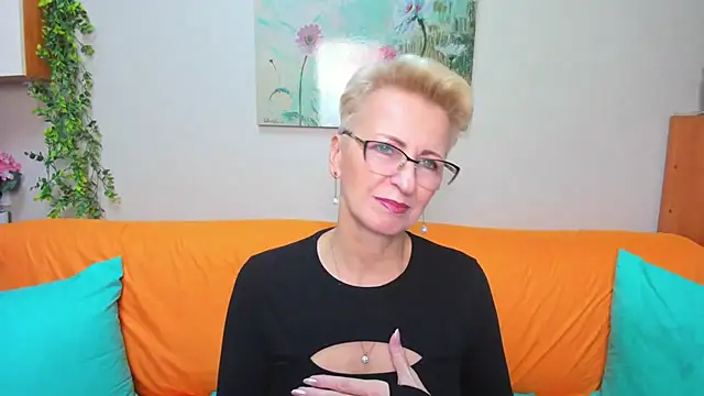 iamyourdream89 online show from 11/14/25, 12:48