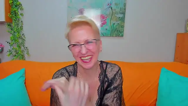 iamyourdream89 online show from 03/22/26, 09:45