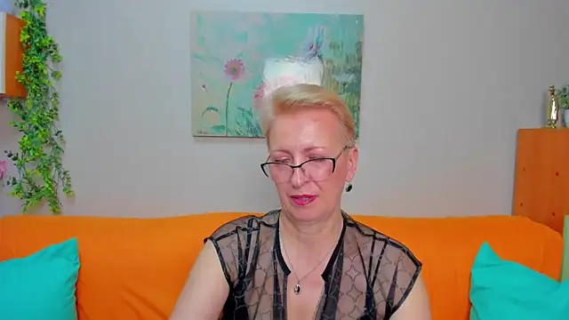 iamyourdream89 online show from 05/19/26, 10:43
