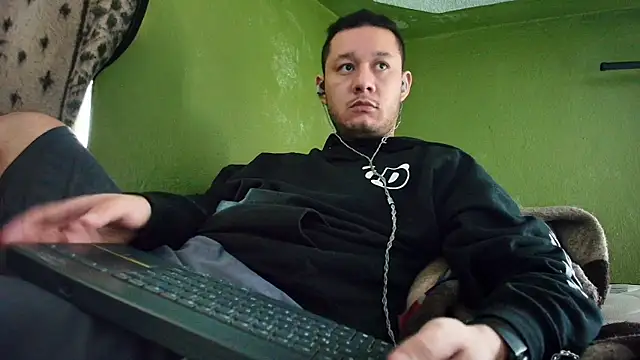 sweet cock28 online show from 01/07/25, 03:44
