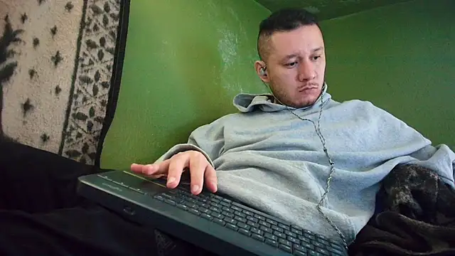 sweet cock28 online show from 01/20/25, 03:50
