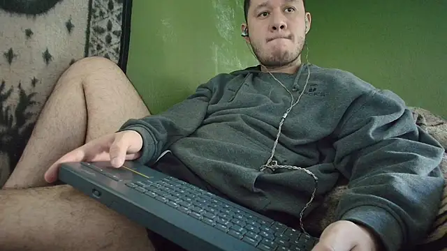 sweet cock28 online show from 10/25/25, 03:29