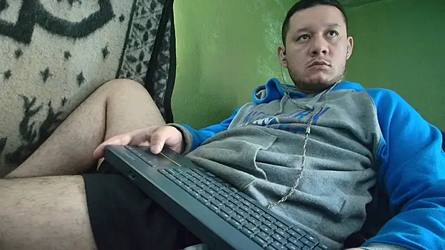 sweet cock28 online show from 11/25/25, 03:45