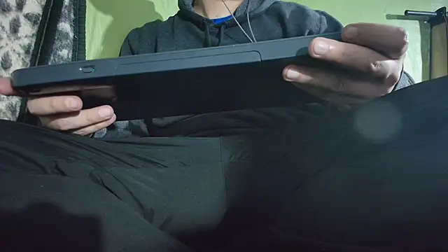 sweet cock28 online show from 01/18/26, 03:32