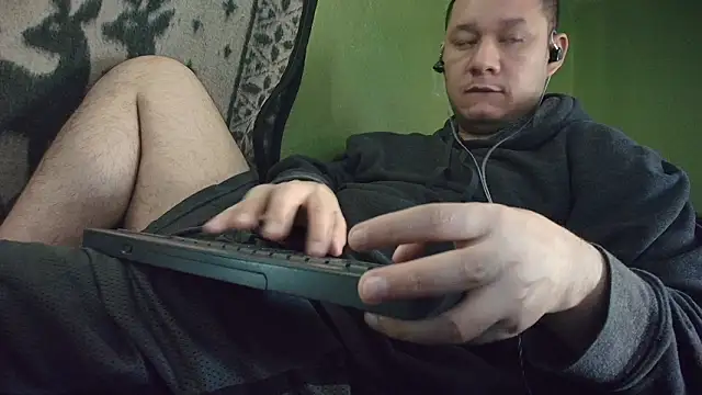 sweet cock28 online show from 02/04/26, 03:29