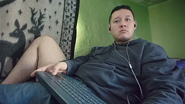 sweet cock28 online show from 02/24/26, 03:21