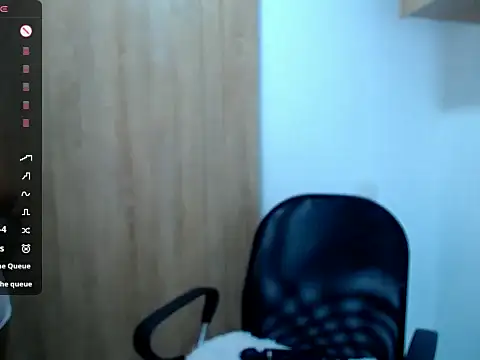 Danna Ross  online show from 02/11/26, 12:15