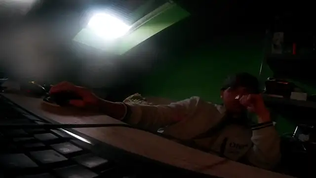 Snapshot of capoloveu chatting on 10/30/25, 03:35 capoloveu online show from 10/30/25, 03:35