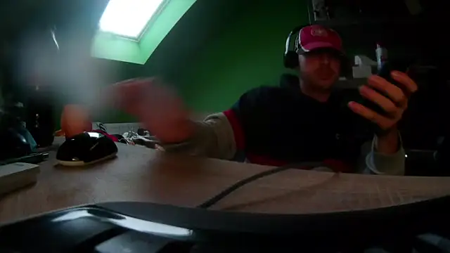 capoloveu online show from 11/21/25, 03:22