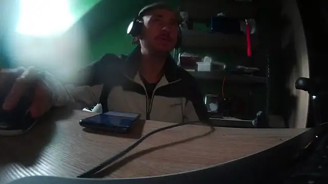 capoloveu online show from 11/29/25, 09:34