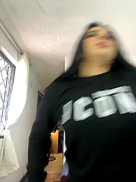 Natasha  Blue online show from 10/16/25, 06:42