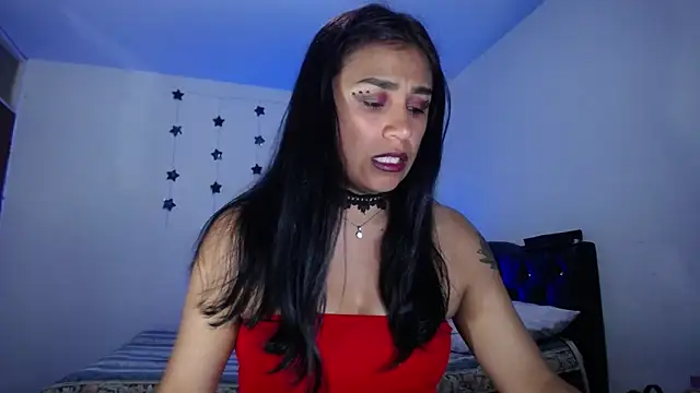 Snapshot of pinky_violeta chatting on 02/15/25, 12:37 pinky violeta online show from 02/15/25, 12:37