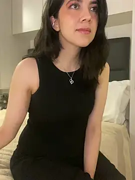 saori 10 online show from 03/10/25, 10:24