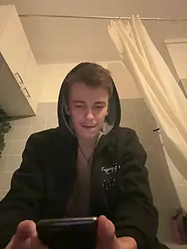 Toyjungee online show from 01/07/25, 11:24