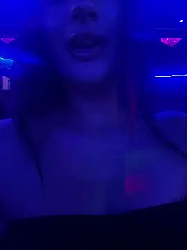 Sarahkhaalifa online show from 05/10/26, 01:00