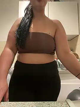 Sarahkhaalifa online show from 06/14/26, 08:44