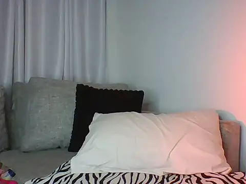 Snapshot of tashwaa chatting on 07/25/26, 08:34 tashwaa online show from 07/25/26, 08:34