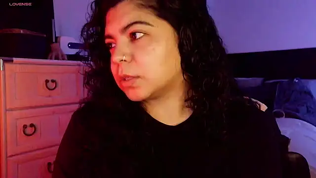 kimmiakiss22 online show from 01/08/26, 12:46