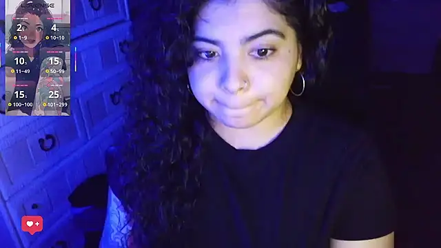 kimmiakiss22 online show from 03/22/26, 02:26