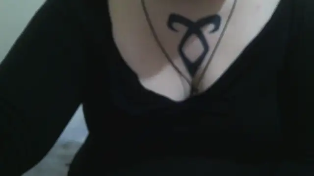 Snapshot of Lolabeluccia_xh_ chatting on 11/07/25, 07:19 Lolabeluccia xh online show from 11/07/25, 07:19