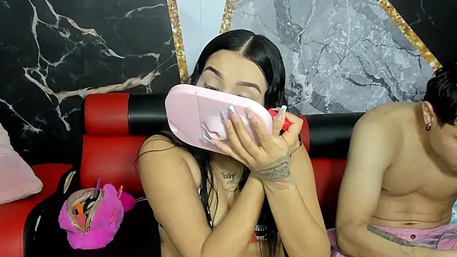 hot-threesome online show from 09/27/25, 07:08