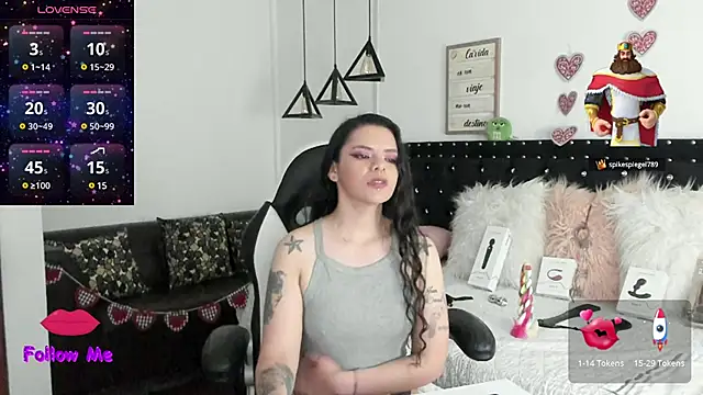 natasha logan  online show from 02/15/25, 10:11