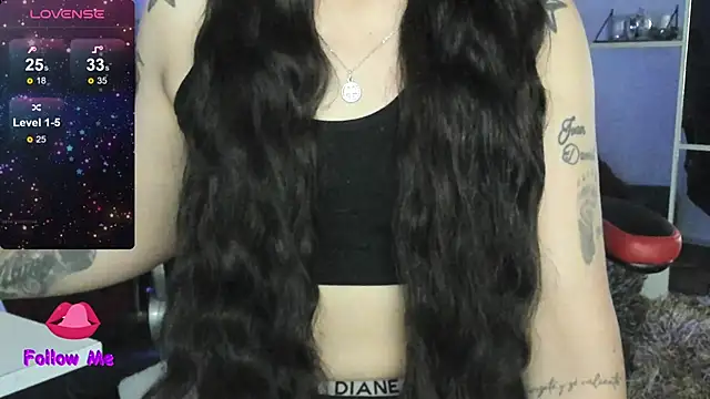 natasha logan  online show from 10/18/25, 04:04