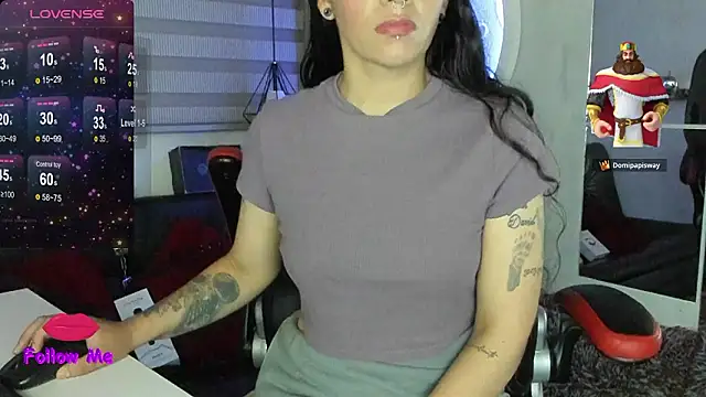 natasha logan  online show from 02/03/26, 06:40