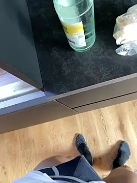 Snapshot of Fellix chatting on 02/16/26, 11:17 Fellix online show from 02/16/26, 11:17