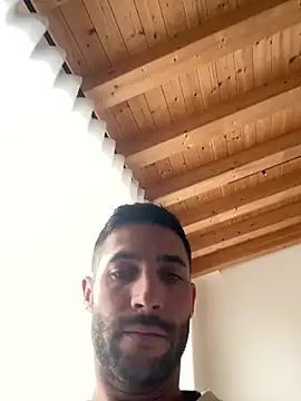 Snapshot of Fellix chatting on 03/30/26, 10:38 Fellix online show from 03/30/26, 10:38