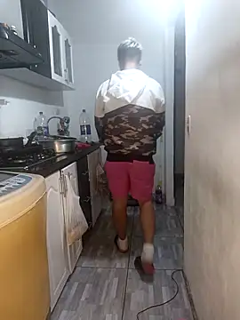 catire2323 online show from 09/26/25, 02:04