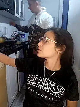 catire2323 online show from 11/27/25, 03:08