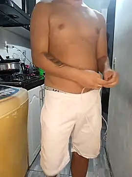 catire2323 online show from 01/18/26, 02:48