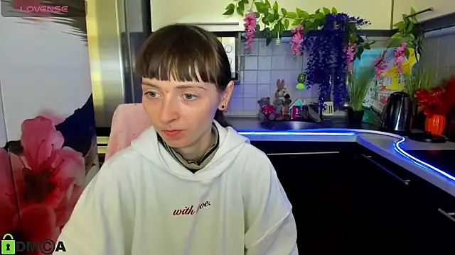 TayanaJons online show from 04/10/26, 08:08