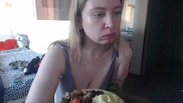 amanda kiss kiss online show from 02/07/25, 02:15